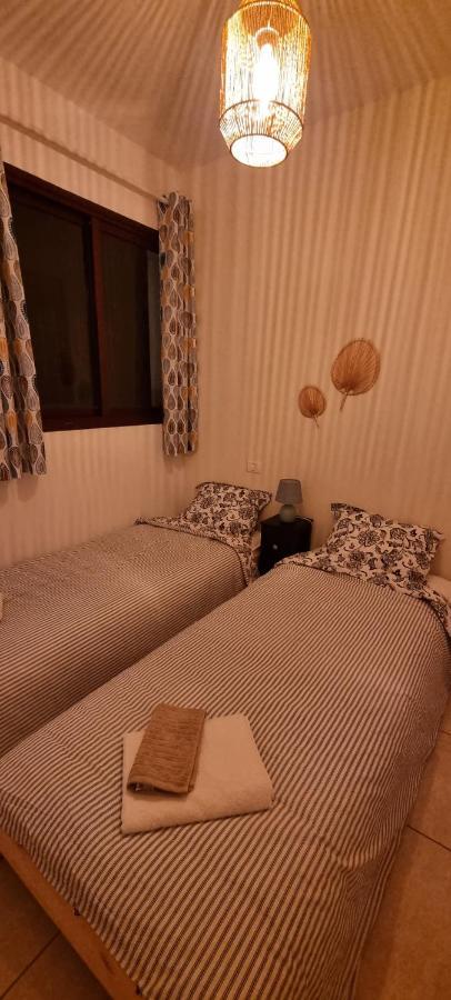 Appartement Calme A 200 M De La Mer Avec Ascenseur Alcalá la Real エクステリア 写真